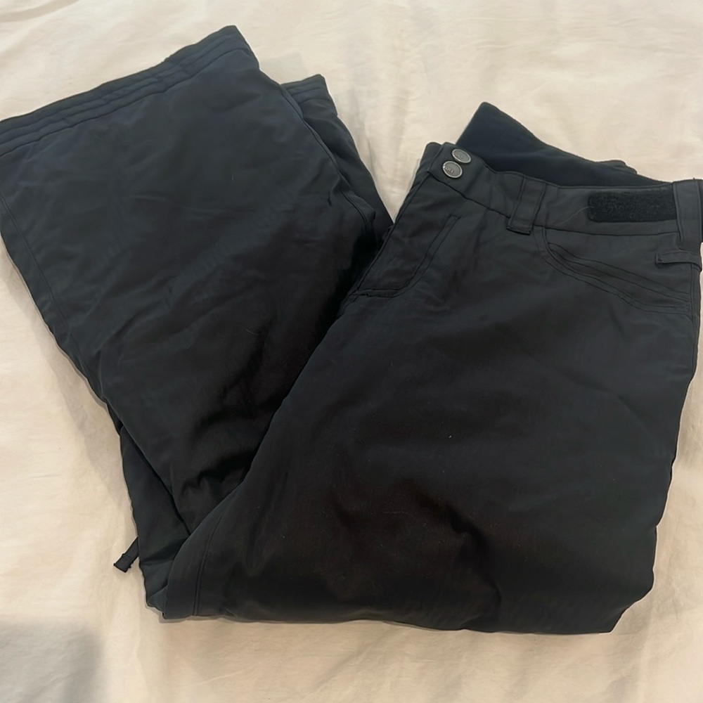 Roxy snow pants . Girls size 10/12. Worn once